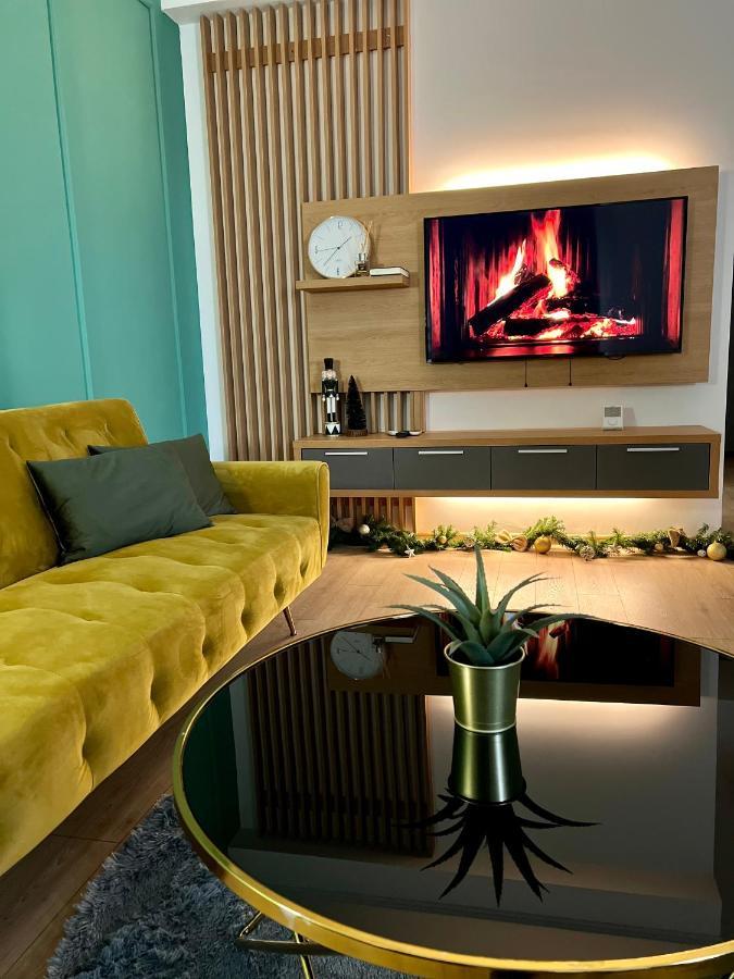 Huggo Apartment 35 Târgu-Mureş Buitenkant foto